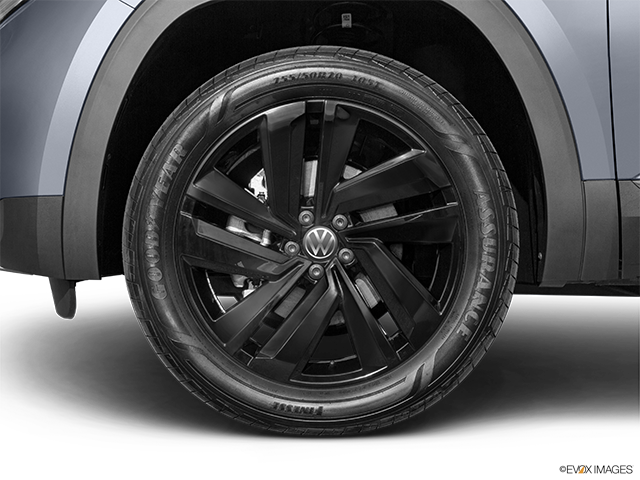 2022 Volkswagen Atlas Cross Sport | Front Drivers side wheel at profile