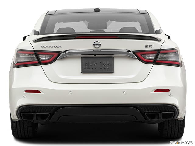 2022 Nissan Maxima | Low/wide rear