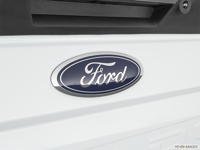 2023 Ford F-250 Super Duty | Rear manufacturer badge/emblem