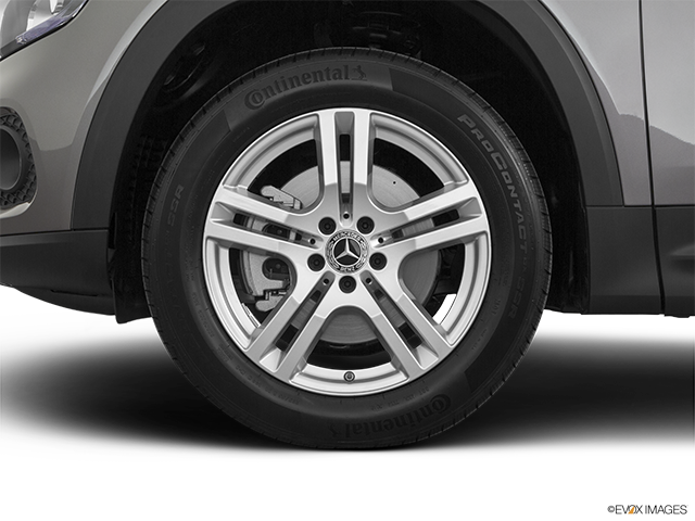 2023 Mercedes-Benz GLB | Front Drivers side wheel at profile
