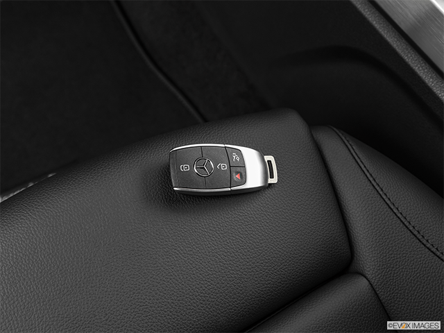 2024 Mercedes-Benz GLB | Key fob on driver’s seat