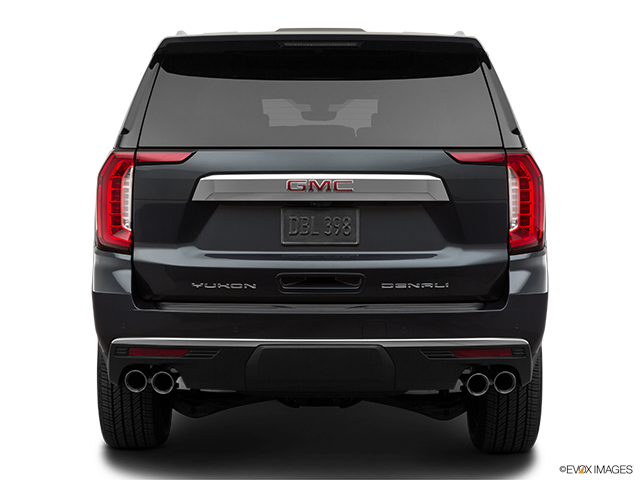 2023 GMC Yukon XL | Low/wide rear