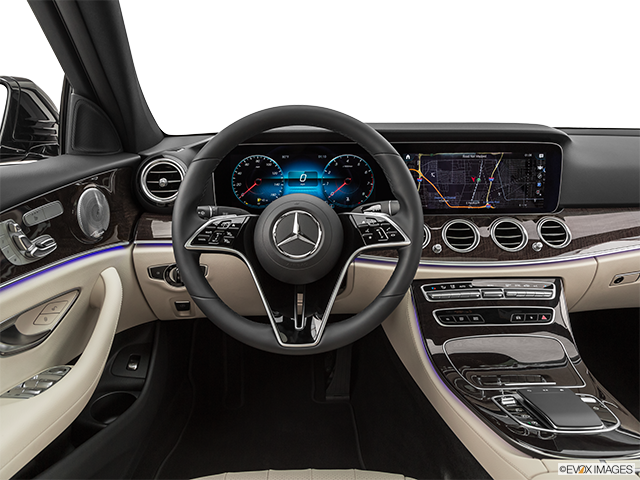 2022 Mercedes-Benz E-Class | Steering wheel/Center Console