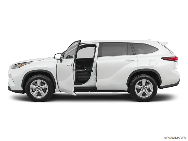 2023 Toyota Highlander | Driver's side profile with drivers side door open