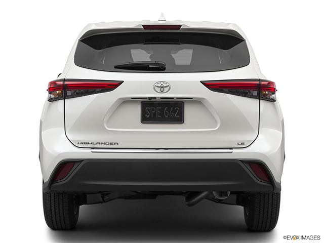2023 Toyota Highlander | Low/wide rear