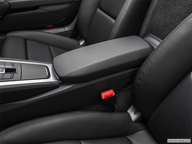 2022 Porsche 718 | Front center console with closed lid, from driver’s side looking down