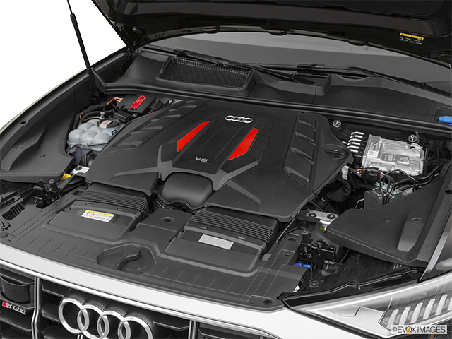 2022 Audi SQ8 | Engine