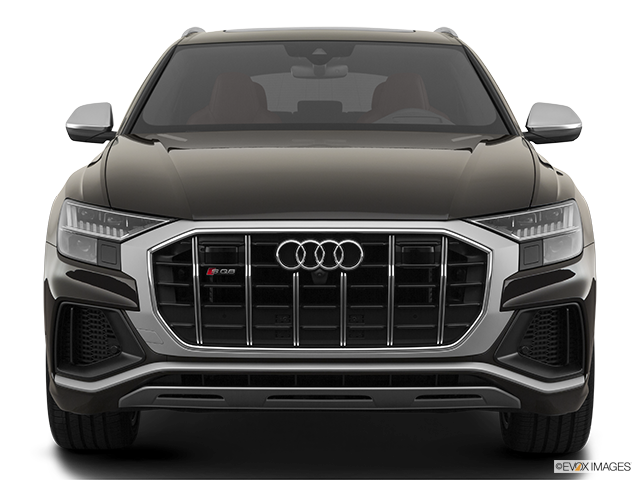2022 Audi SQ8 | Low/wide front