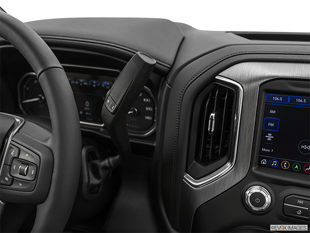 2024 GMC Sierra 2500HD | Gear shifter/center console