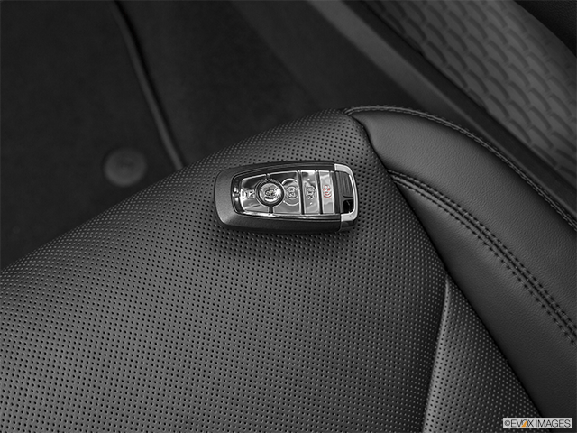 2022 Lincoln Nautilus | Key fob on driver’s seat