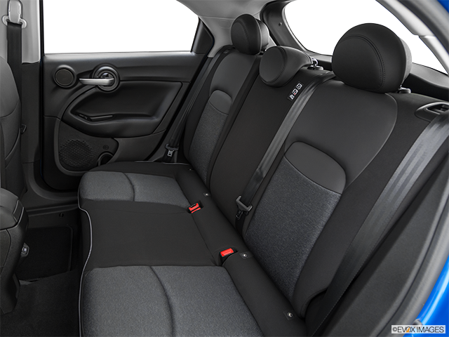 2023 Fiat 500X | Rear seats from Drivers Side