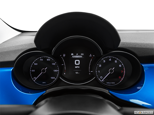 2022 Fiat 500X | Speedometer/tachometer