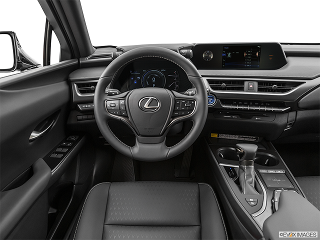 2022 Lexus UX 250h | Steering wheel/Center Console