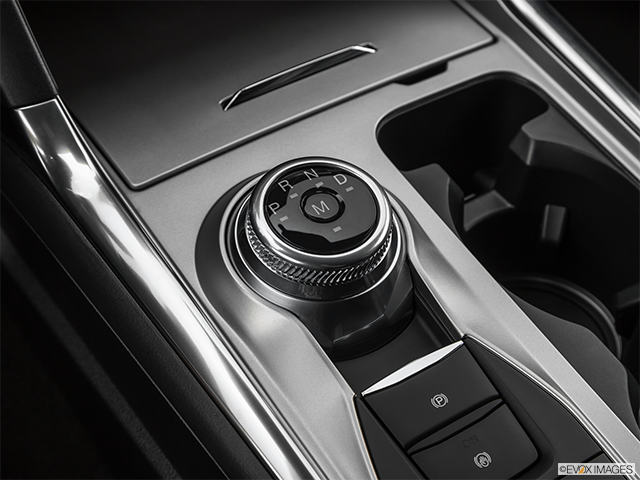 2022 Ford Explorer | Gear shifter/center console