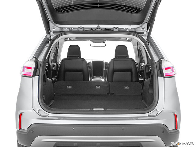 2023 Ford Edge | Hatchback & SUV rear angle