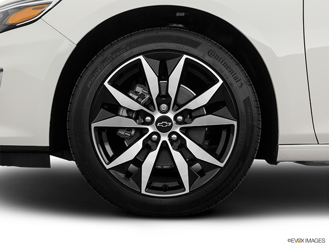 2022 Chevrolet Malibu | Front Drivers side wheel at profile