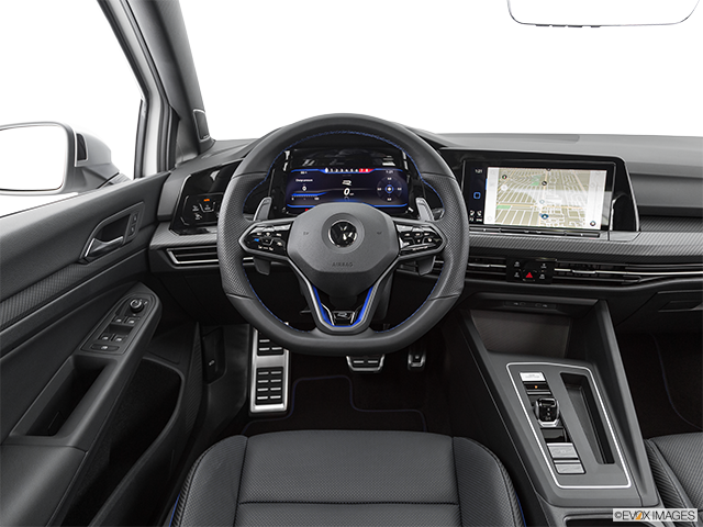 2022 Volkswagen Golf R | Steering wheel/Center Console