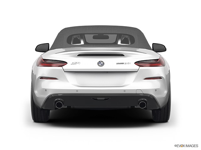 2022 BMW Z4 | Low/wide rear