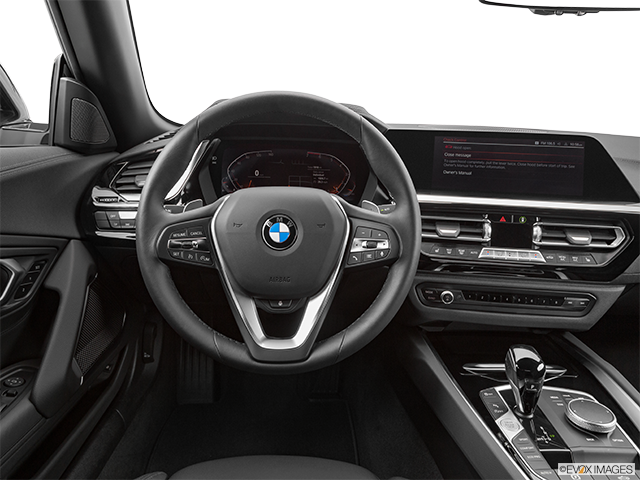 2024 BMW Z4 | Steering wheel/Center Console