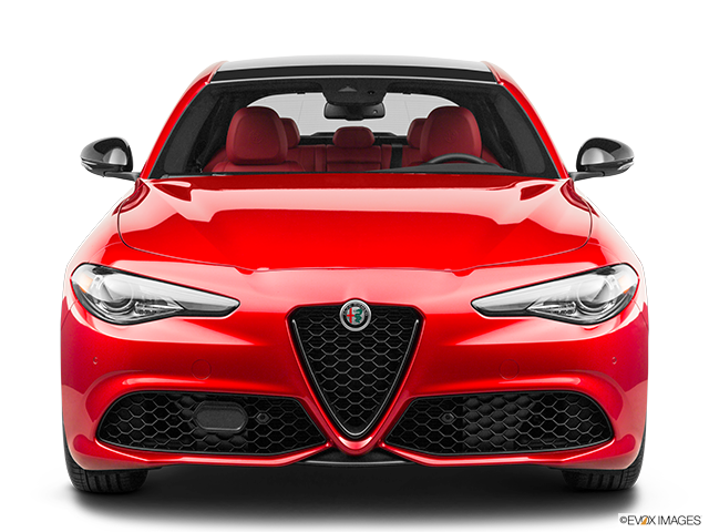 2022 Alfa Romeo Giulia | Low/wide front