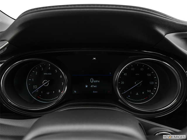 2022 Buick Encore GX | Speedometer/tachometer