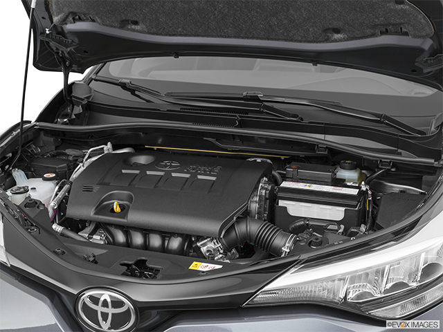 2022 Toyota C-HR | Engine