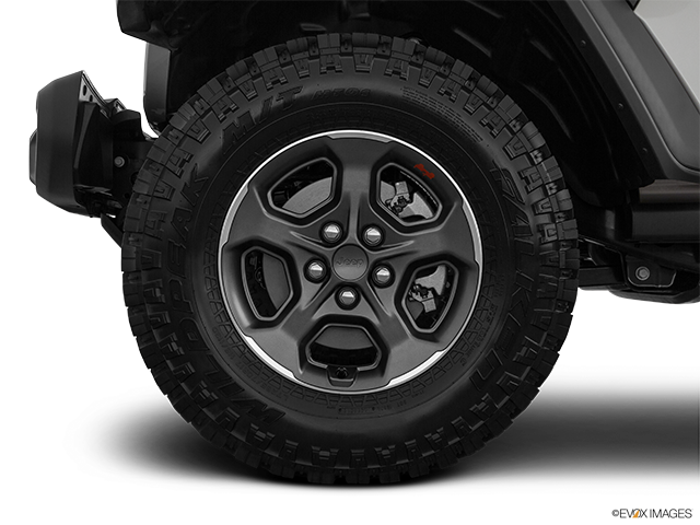 2024 Jeep Gladiator | Front Drivers side wheel at profile
