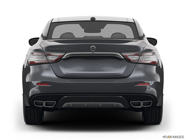 2022 Nissan Maxima | Low/wide rear