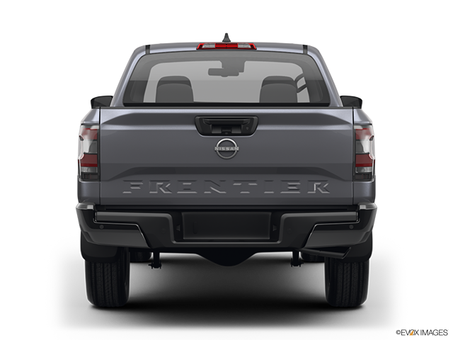 2022 Nissan Frontier | Low/wide rear