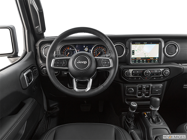 2024 Jeep Gladiator | Steering wheel/Center Console