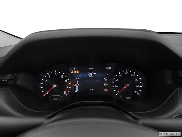 2022 Jeep Compass | Speedometer/tachometer