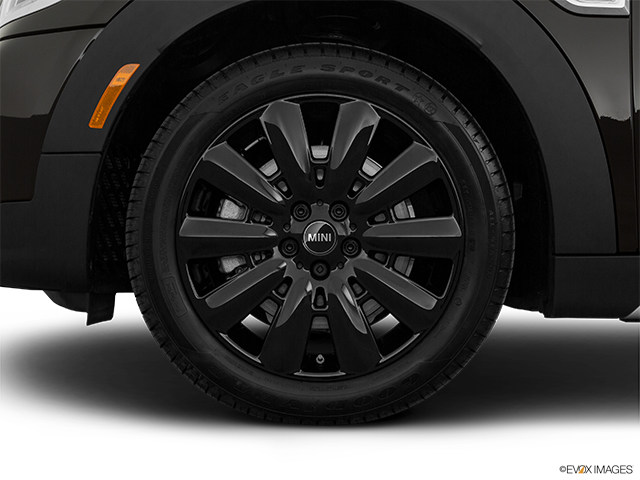 2022 MINI Countryman | Front Drivers side wheel at profile