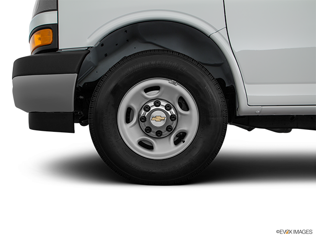 2024 Chevrolet Express: Reviews, Price, Specs, Photos and Trims ...