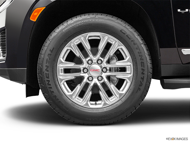 2022 GMC Yukon | Front Drivers side wheel at profile