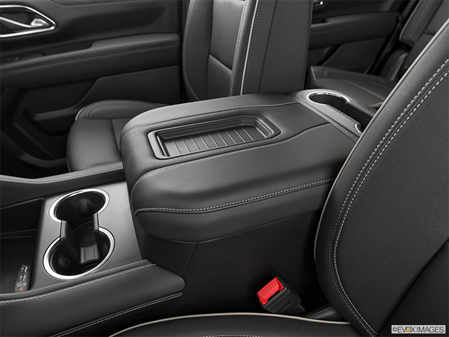 2022 GMC Yukon | Front center console with closed lid, from driver’s side looking down