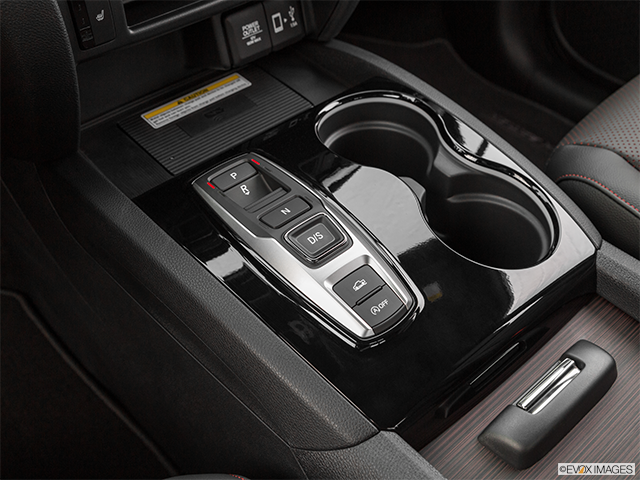 2022 Honda Ridgeline | Gear shifter/center console