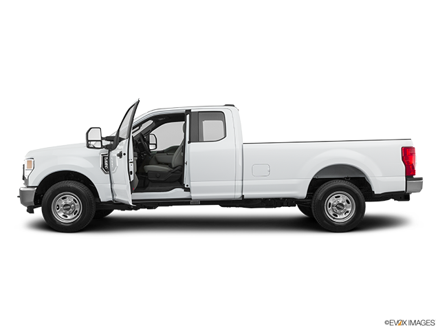 2022 Ford F-250 Super Duty | Driver's side profile with drivers side door open