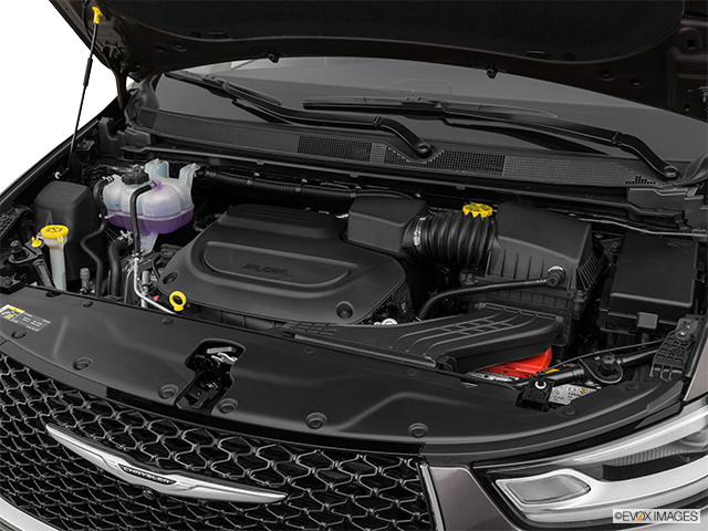 2022 Chrysler Pacifica | Engine
