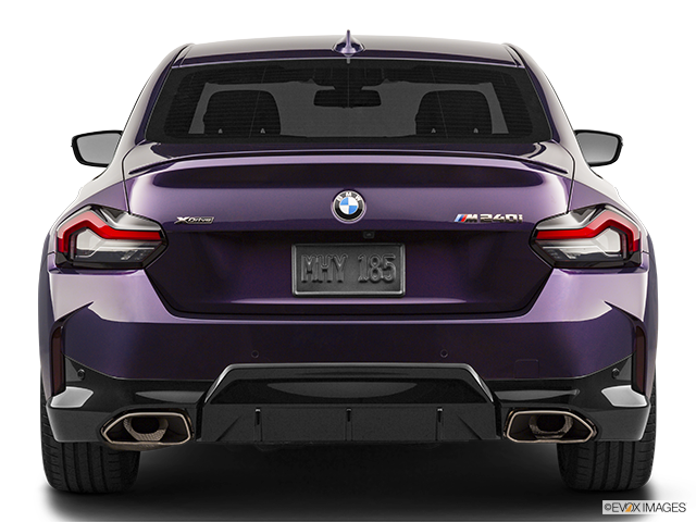 2023 BMW 2 Series | Low/wide rear