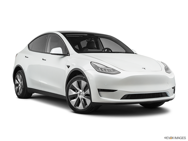 2022 Tesla Model Y | Front passenger 3/4 w/ wheels turned