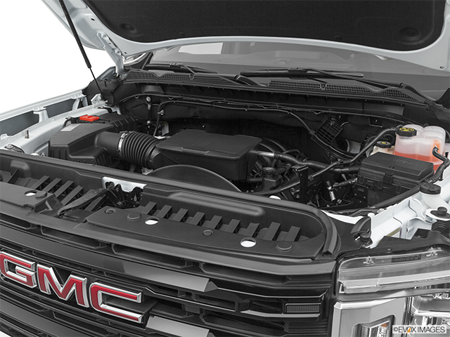 2023 GMC Sierra 3500HD | Engine