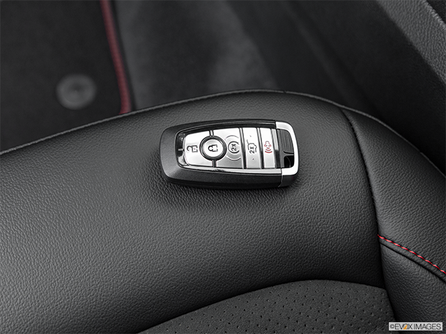 2022 Ford Edge | Key fob on driver’s seat