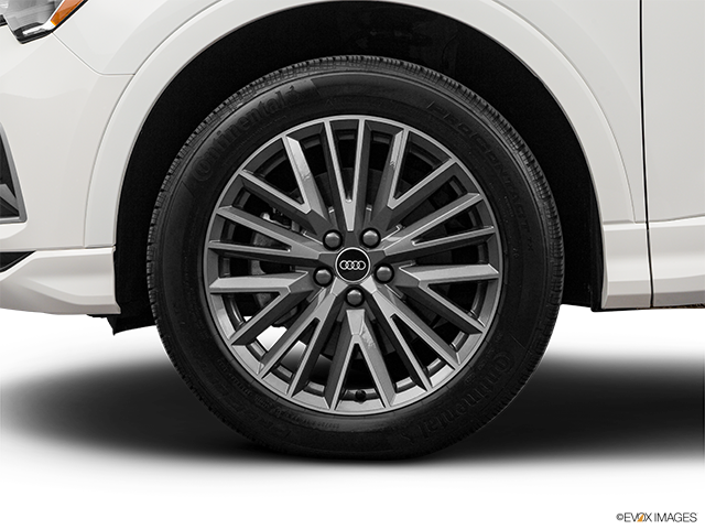 2022 Audi Q3 | Front Drivers side wheel at profile