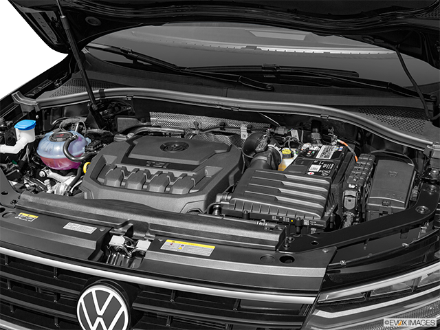 2022 Volkswagen Tiguan | Engine