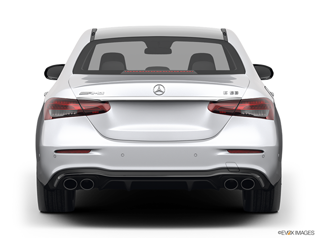 2022 Mercedes-Benz E-Class | Low/wide rear