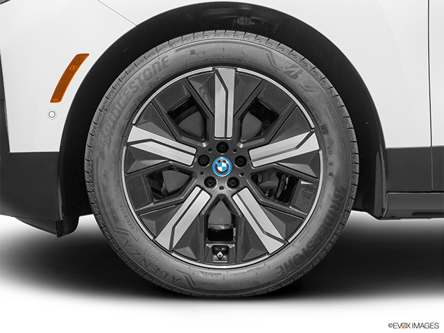 2022 BMW iX | Front Drivers side wheel at profile