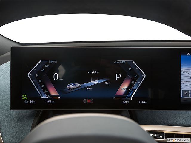 2022 BMW iX | Speedometer/tachometer