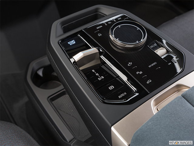 2024 BMW iX | Gear shifter/center console