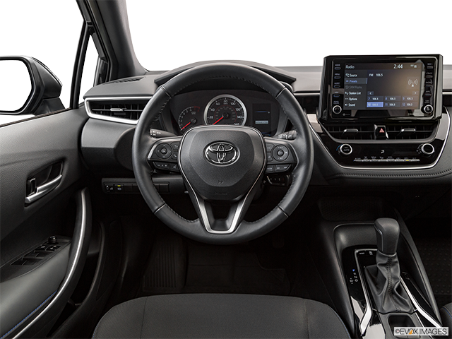 2023 Toyota Corolla | Steering wheel/Center Console