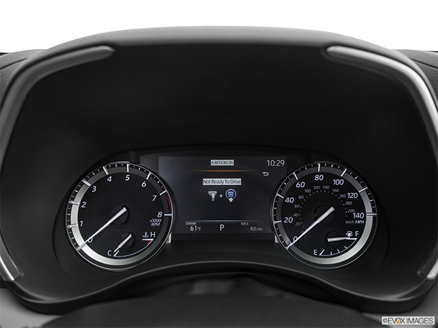 2022 Toyota Highlander | Speedometer/tachometer